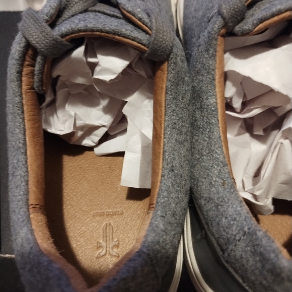 New Frye women's  sneaker New Gray Size 9M - Picture 4 of 10